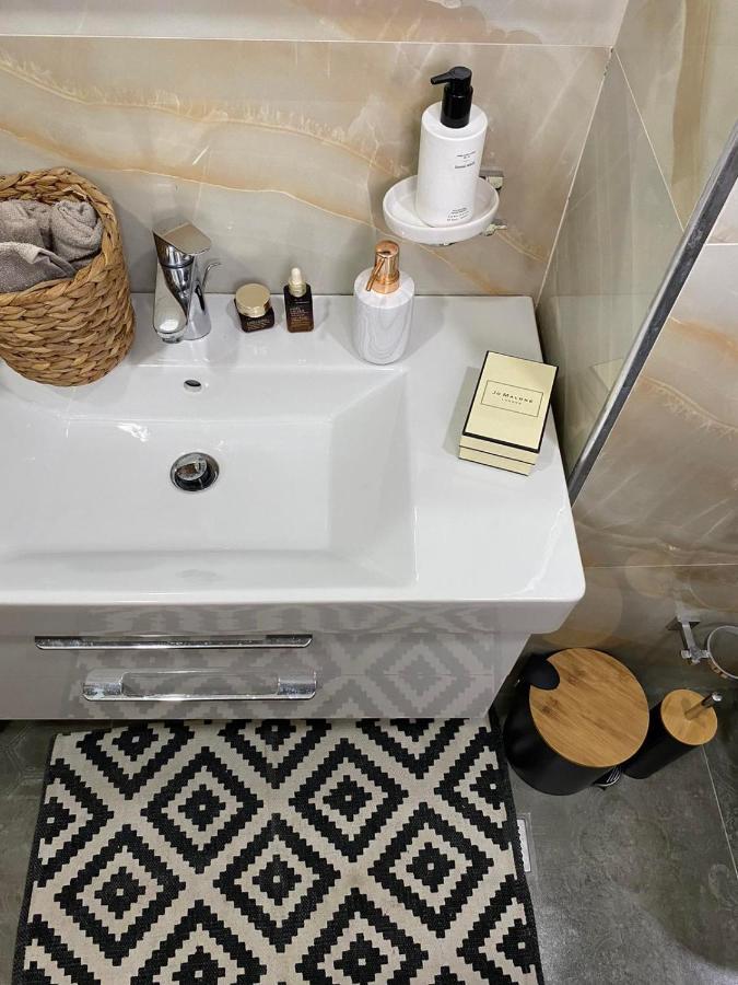 Qerret Boutique Apartament *
